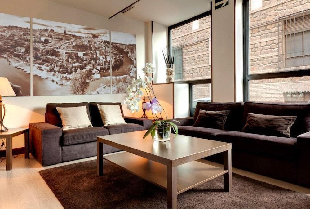 Sercotel Toledo Imperial Room photo